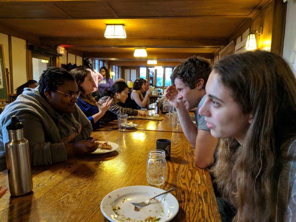 Discussion over the dinner table. 